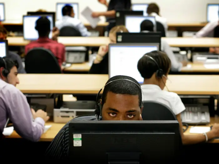 U.S. Work Culture Shift – Companies Adopt 9-9-6 Model as Standard for Productivity 3 Companies Adopt 9-9-6 Model