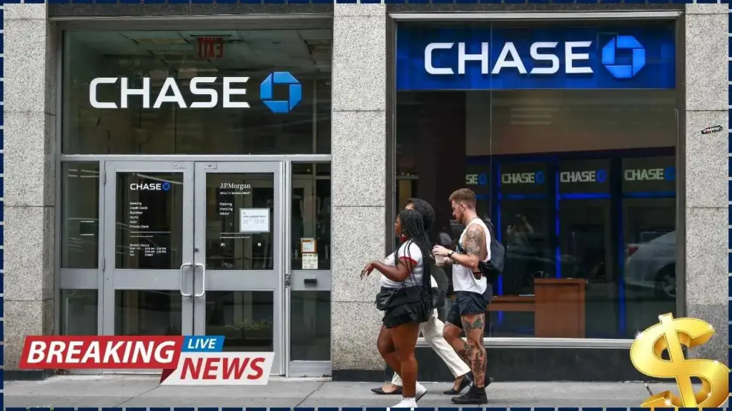 Chase Confirms $300 Cash-Back Offer for Freedom Unlimited Cardholders — How It Works 1 Chase Confirms $300 Cash-Back Offer