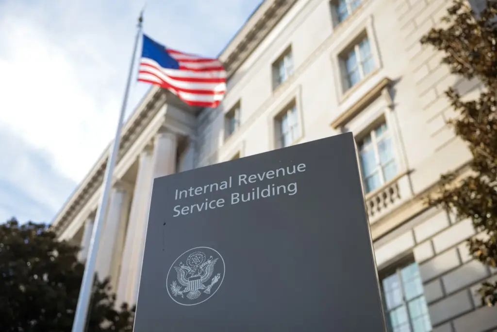 Extra Refunds in 2026? How Some Taxpayers May See $1,000 More 3 US Taxpayers Refunds 2025